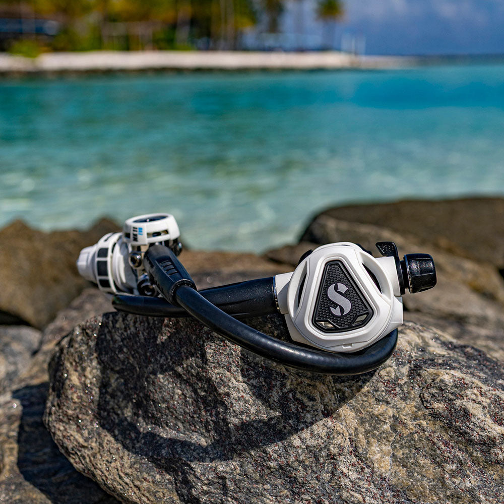 Regulatorsæt Scubapro MK11 EVO/ C370 White/ R105 Octo - DYKCEN