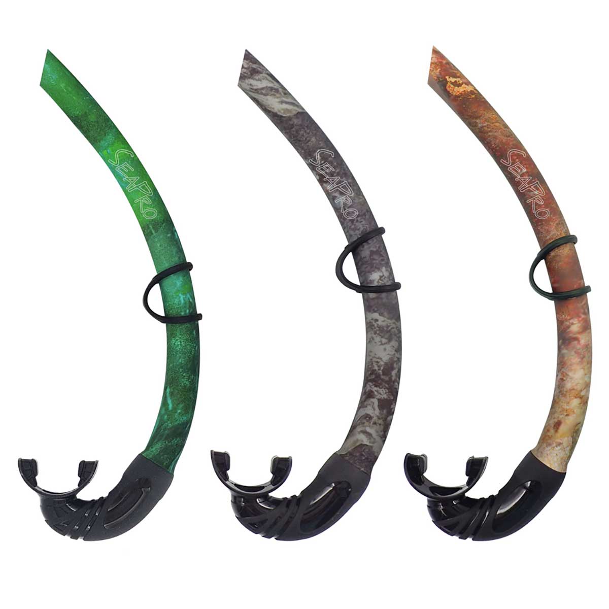 SeaPro Hunter Camo snorkel i grøn, grå og brun camouflage med blødt mundstykke.